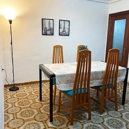 Valencia Well Located Shared Apartment Eksteriør bilde