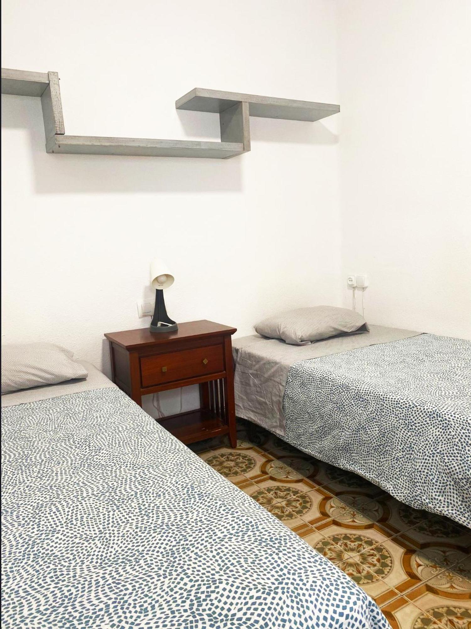 Valencia Well Located Shared Apartment Eksteriør bilde