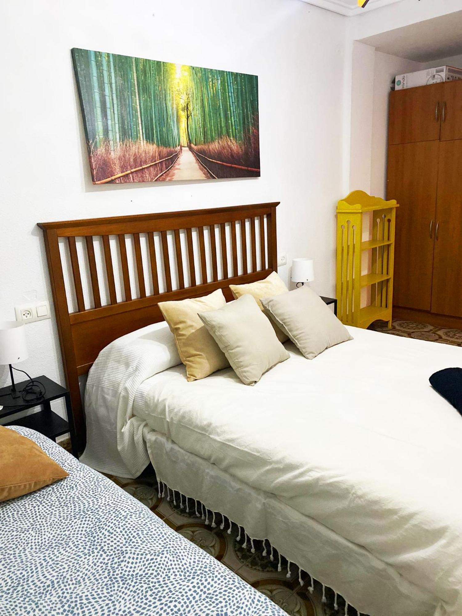 Valencia Well Located Shared Apartment Eksteriør bilde